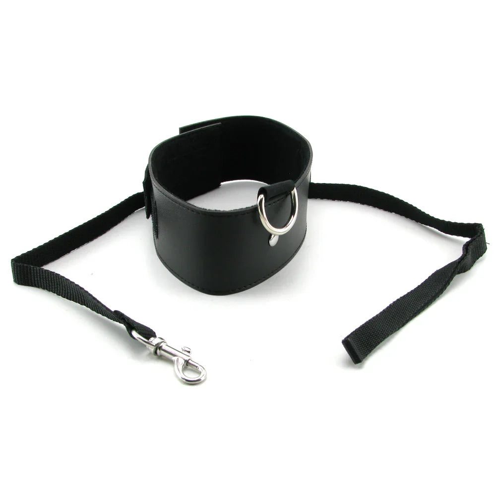 Black Leash and Collar – Heaven Boutique Edmonton – side view