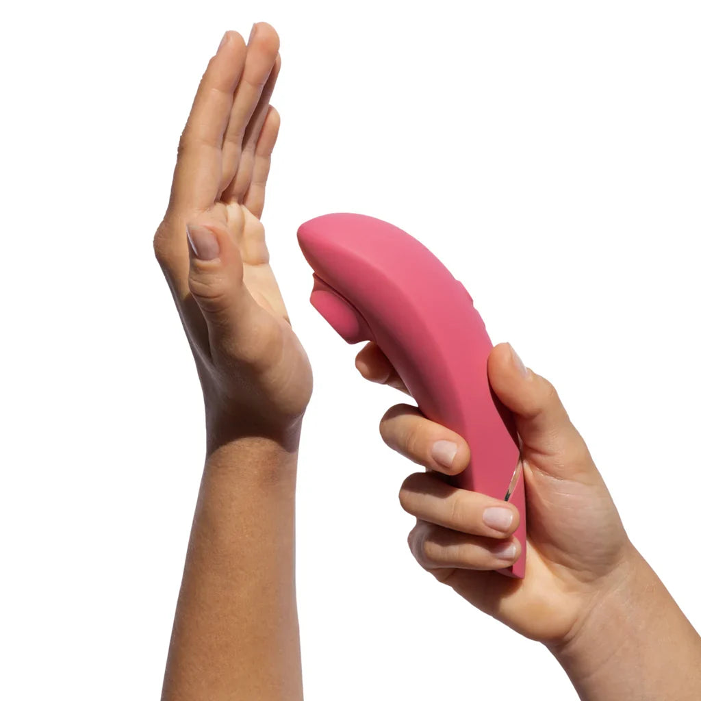 Womanizer Premium 2 Pleasure Air Stimulator in Raspberry – Heaven Boutique Edmonton – side view