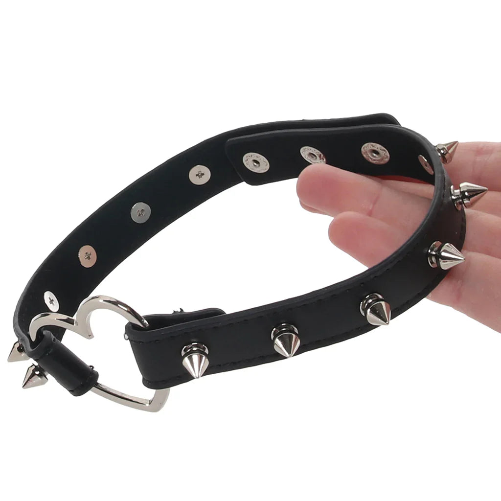 Master Series Spiked Heart Choker in Black Edmonton – product detail